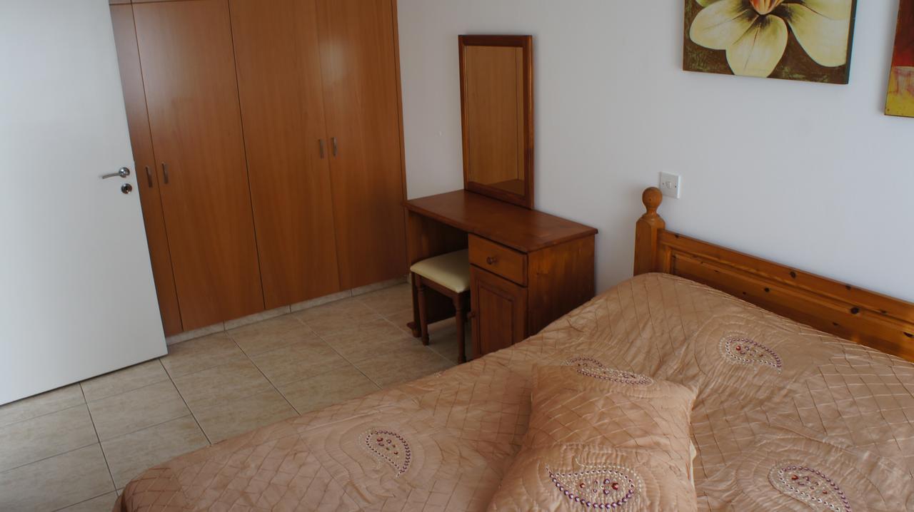 Limnaria Westpark 129 Apartment Paphos ภายนอก รูปภาพ